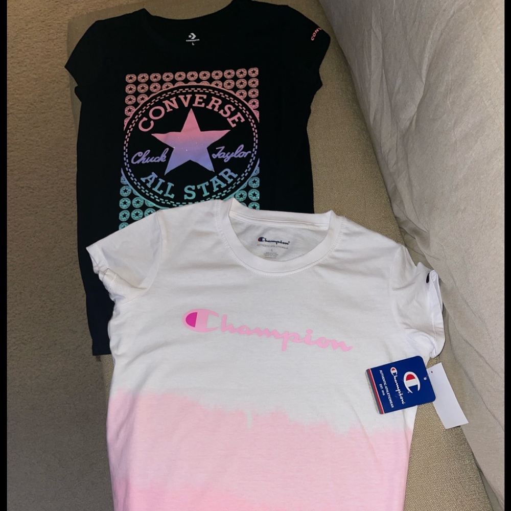 2 Short sleeve T shirts 👚 Champion -and- 🌟 Converse